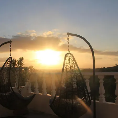 Terra Luso Proche De Montejunto Bed and breakfast 3*