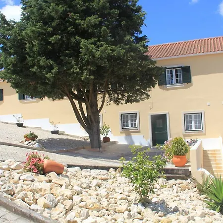 Terra Luso Proche De Montejunto Bed and breakfast Cadaval